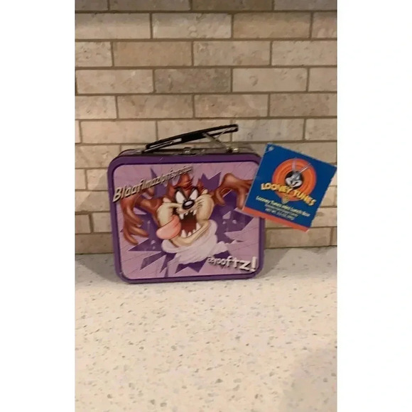 1999 Looney Tunes Tasmanian Devil Rare tin lunch box - Picture 1 of 7